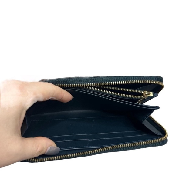 Authentic Louis Vuitton Vernis Zippy Wallet - Picture 13 of 15